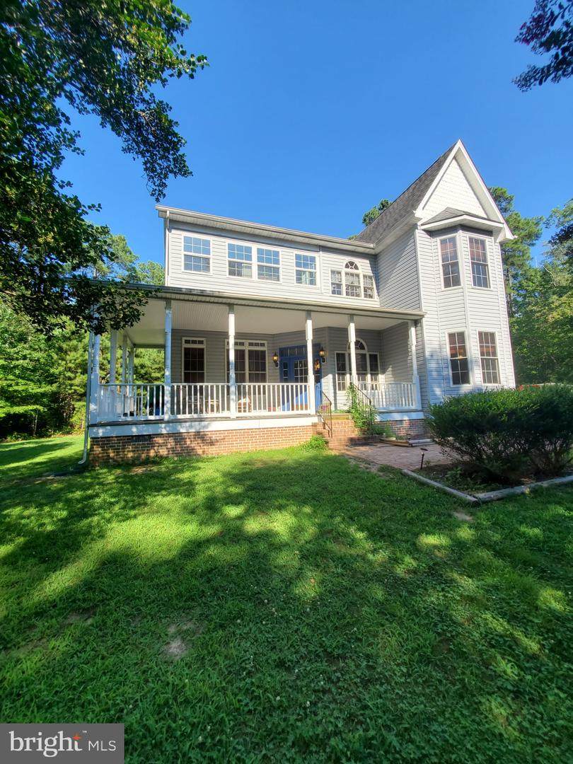 18121 Yoda Lane - Photo 1
