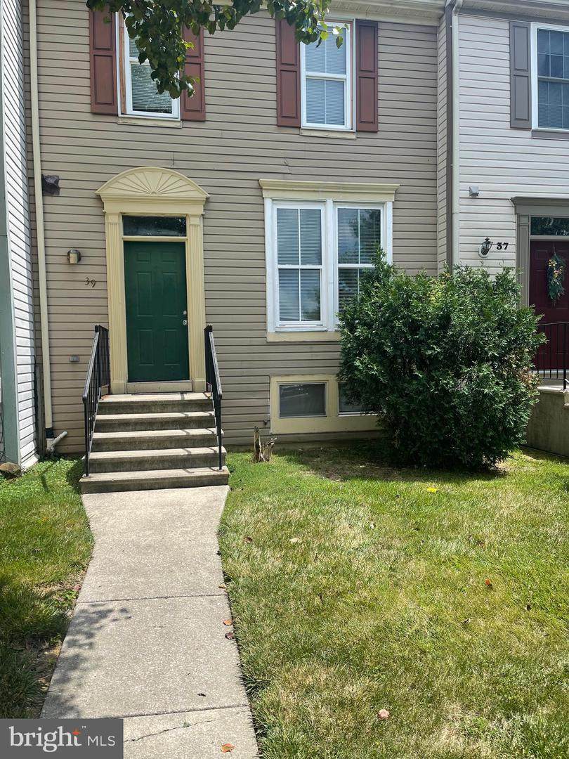 39 Rocky Brook Court - Photo 1