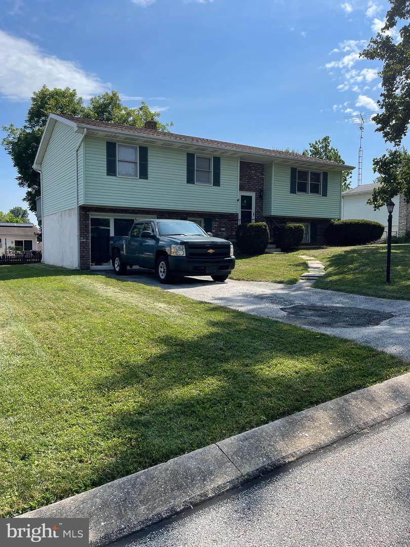 8 Marie Drive - Photo 1