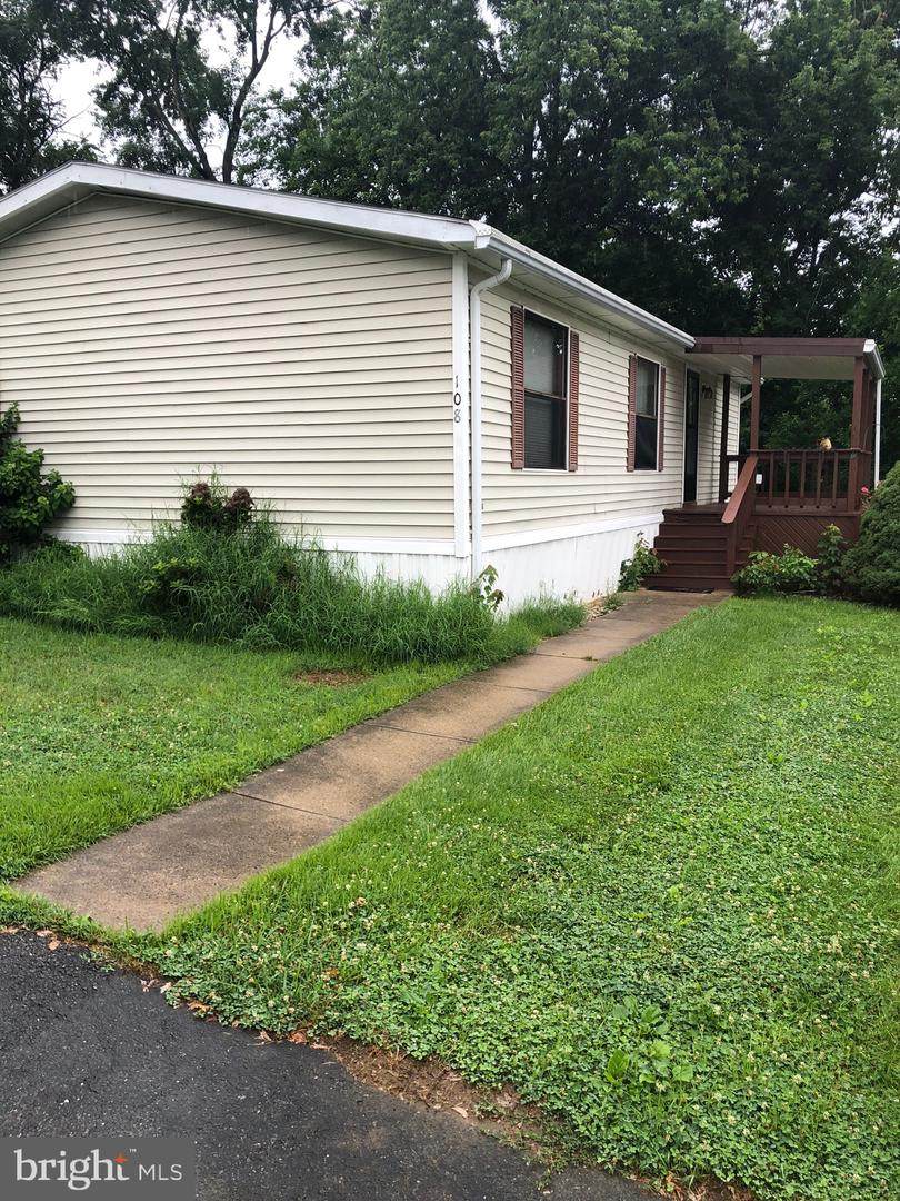 108 Fieldbridge Court - Photo 1