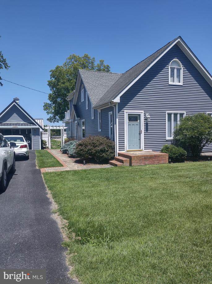 22004 Blades Road - Photo 1
