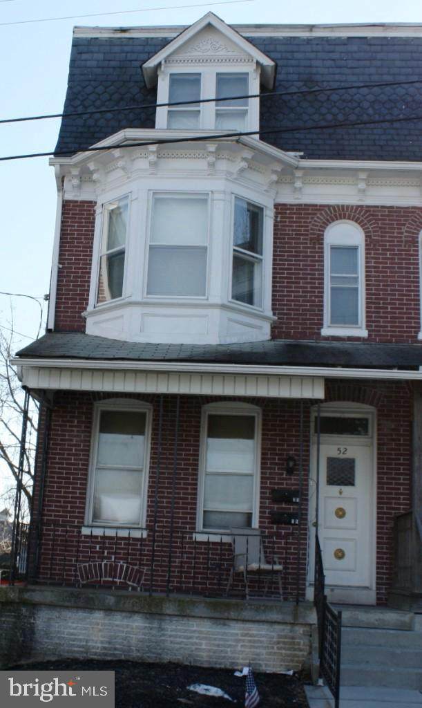 52 9TH Avenue - Photo 1