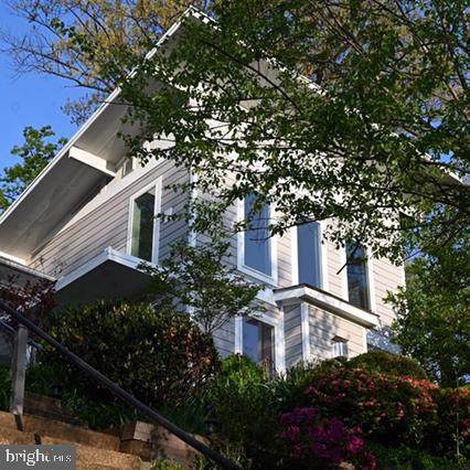 862 Arlington Mill Drive - Photo 1