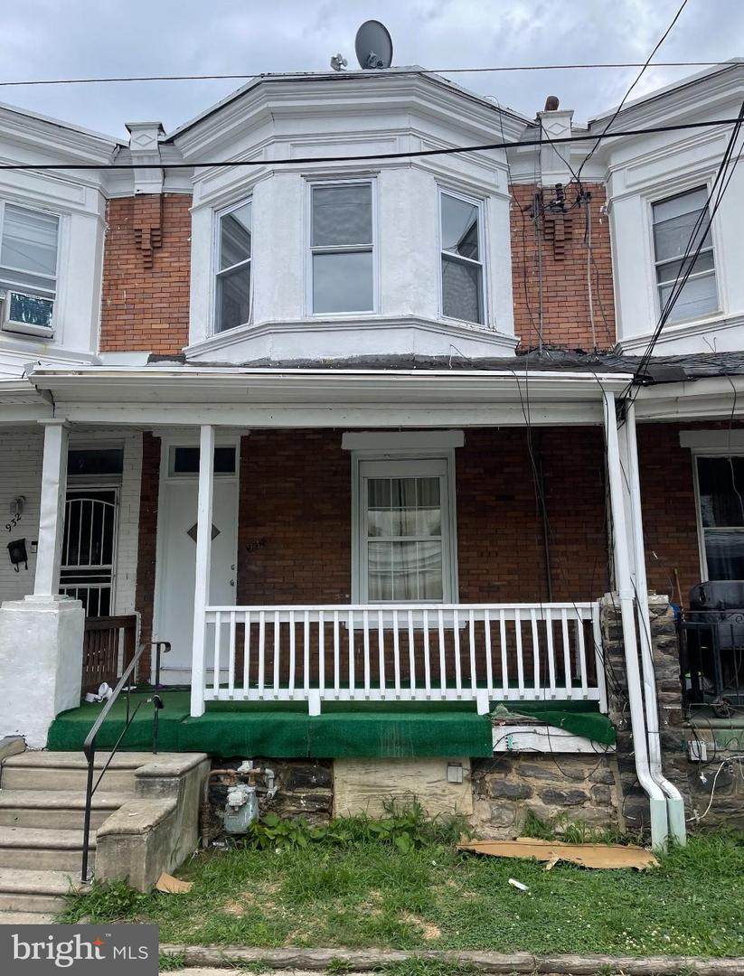 934 Maple Terrace - Photo 1
