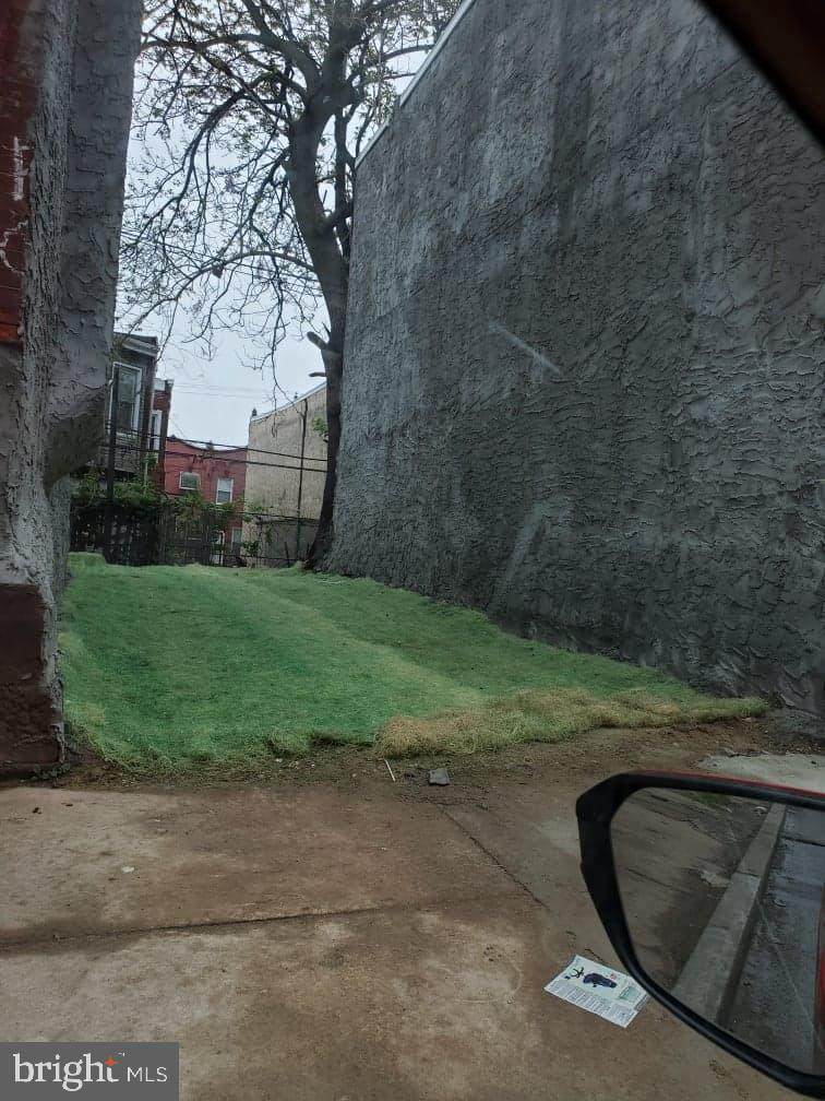 2253 Cleveland Street - Photo 1