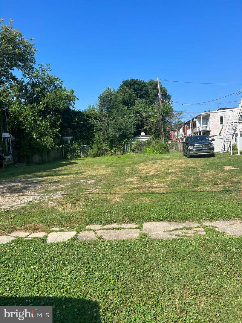 2426 Jefferson Street - Photo 1