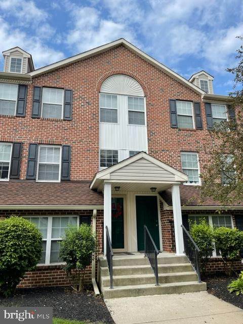 1526 Thomas Jefferson Court - Photo 1