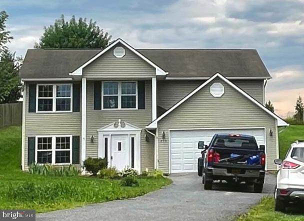816 Burgess Court - Photo 1