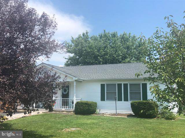 210 Somerset Drive - Photo 1