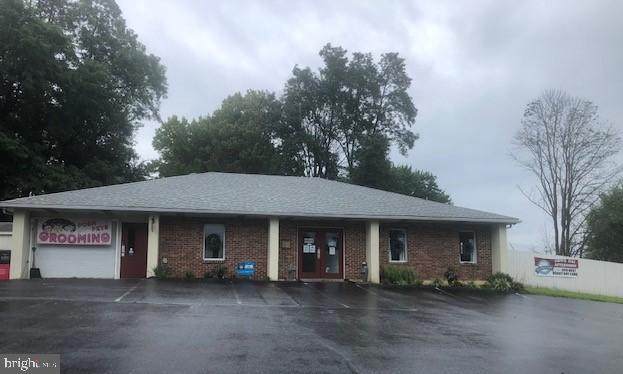 1571 Horseshoe Pike - Photo 1