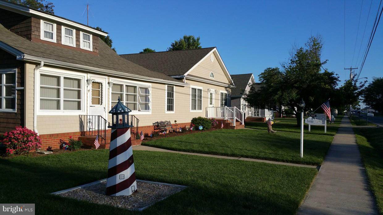 5811 Hawthorne Avenue - Photo 1