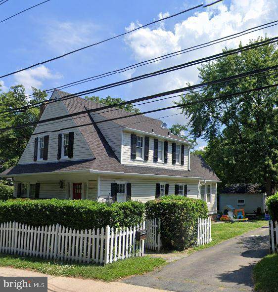 9515 Old Georgetown Road - Photo 1