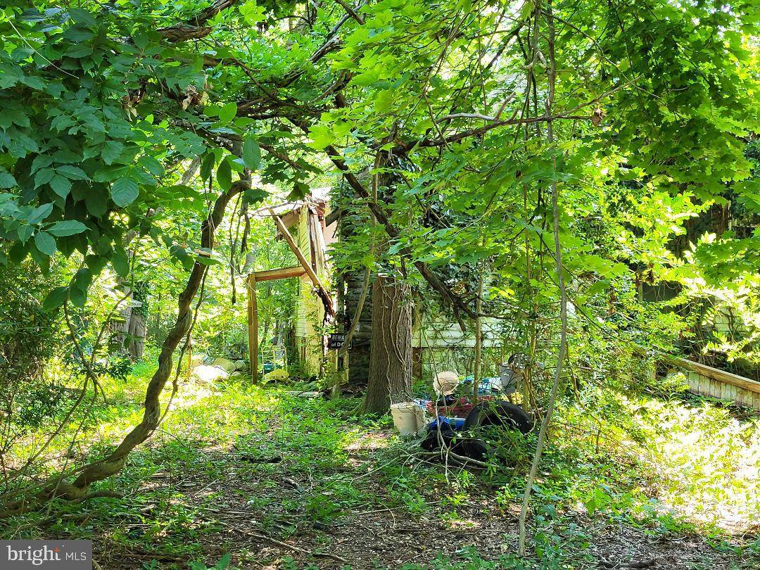 94 West Road - Photo 1