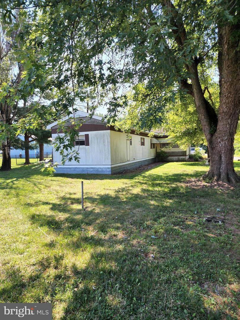 3992 Midstate Rd - Photo 1