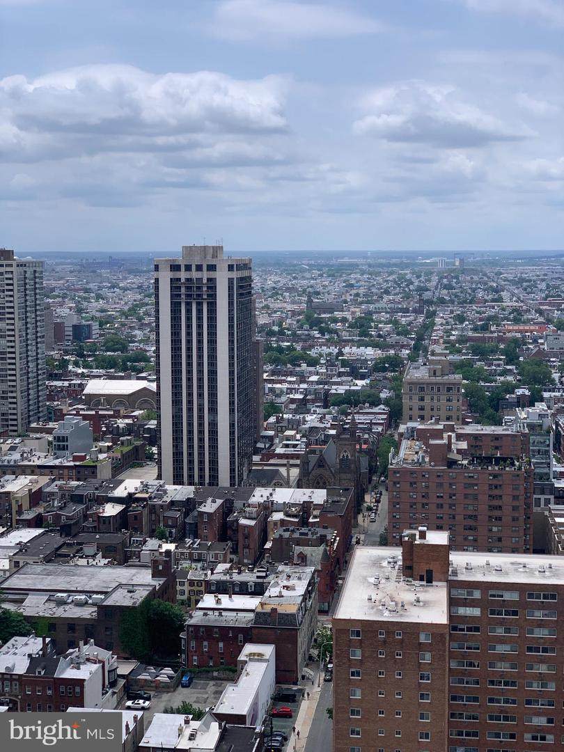 2101 Market Street - Photo 1