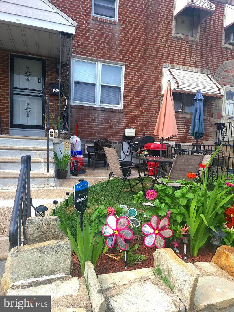 1040 Cheltenham Avenue - Photo 1