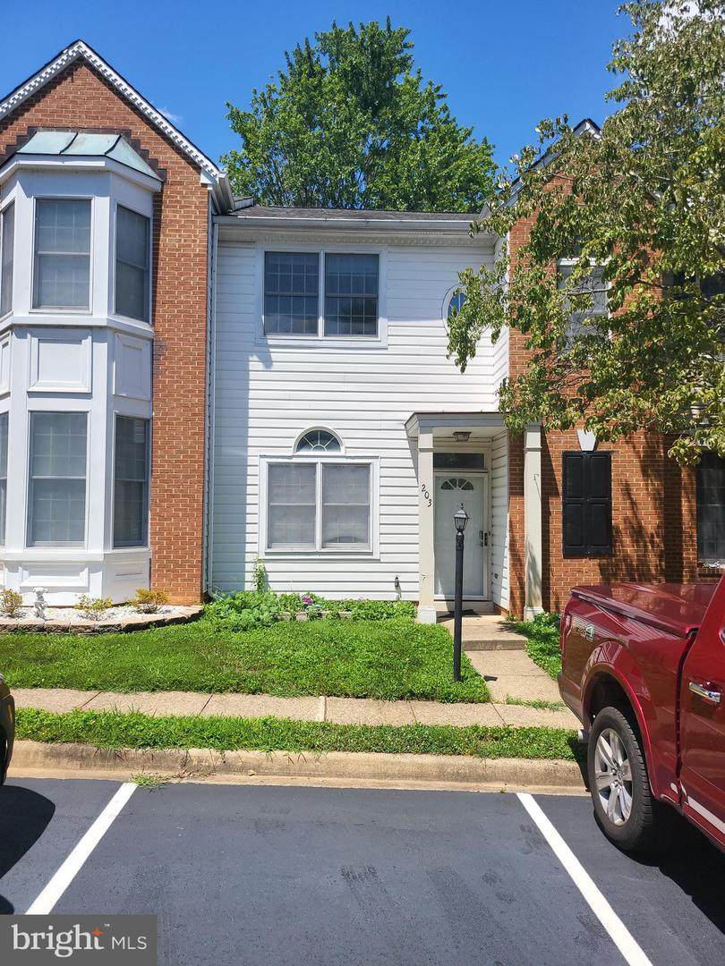 203 W Park Drive - Photo 1