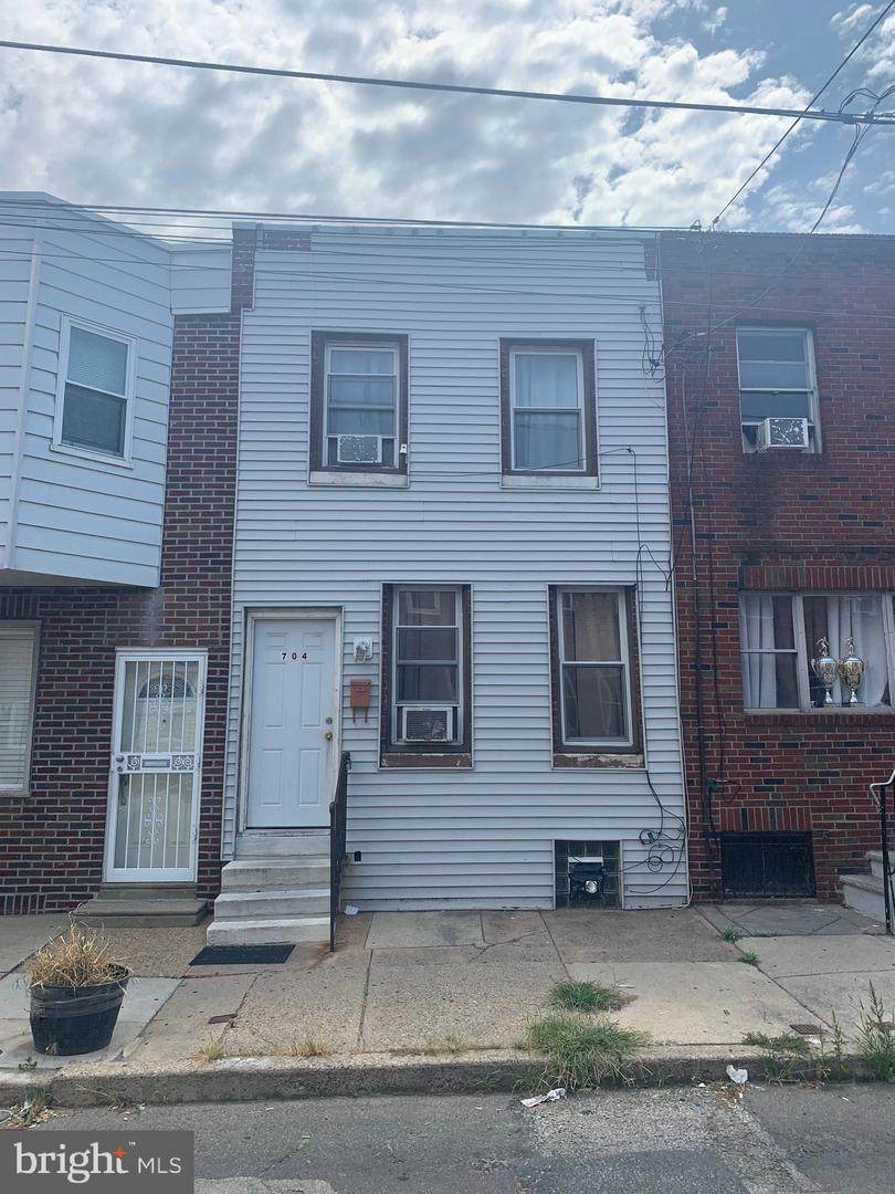 704 Mcclellan Street - Photo 1