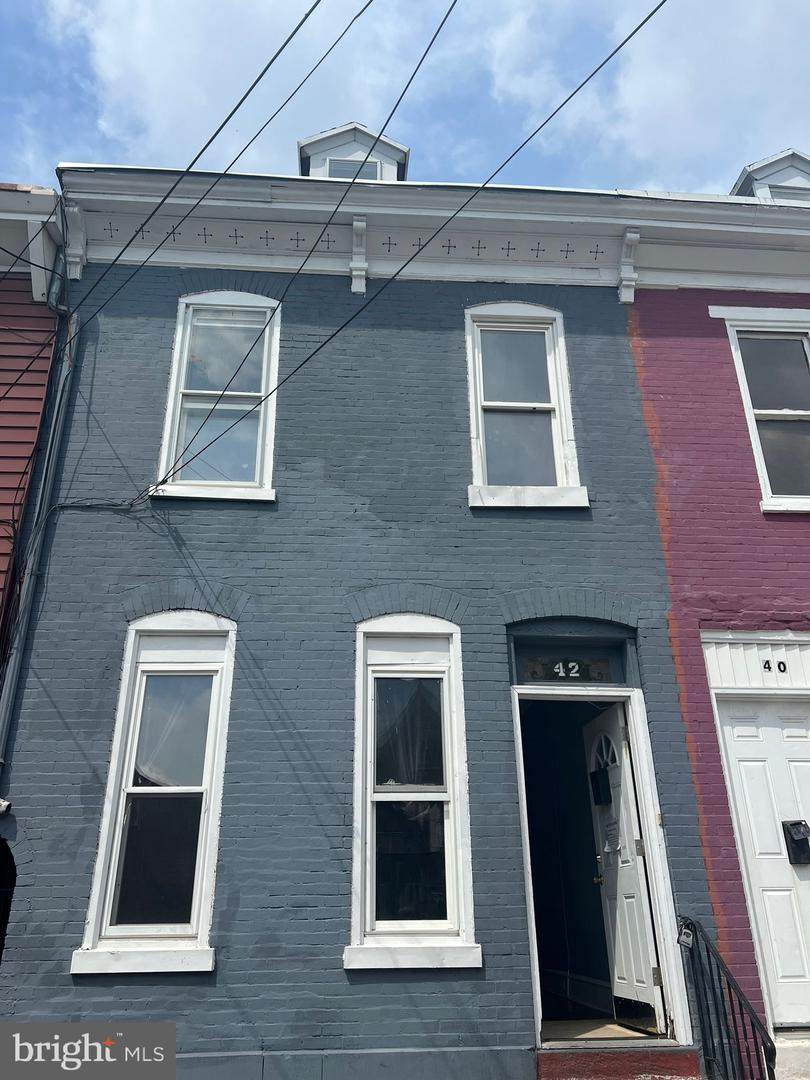 42 Maple Street - Photo 1