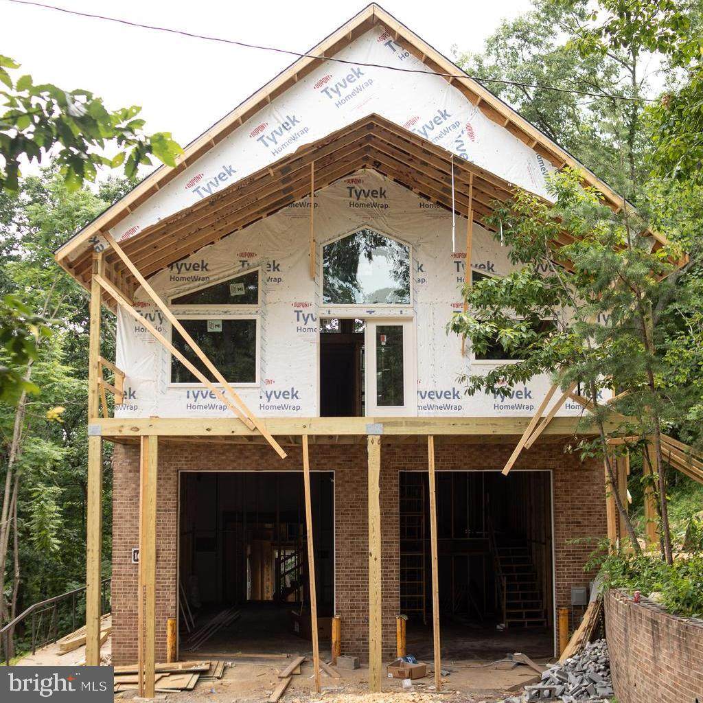 16105 Sumney Drive - Photo 1