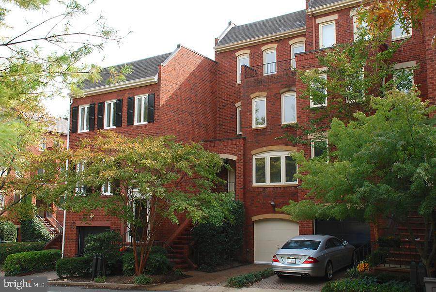 3944 Georgetown Court - Photo 1