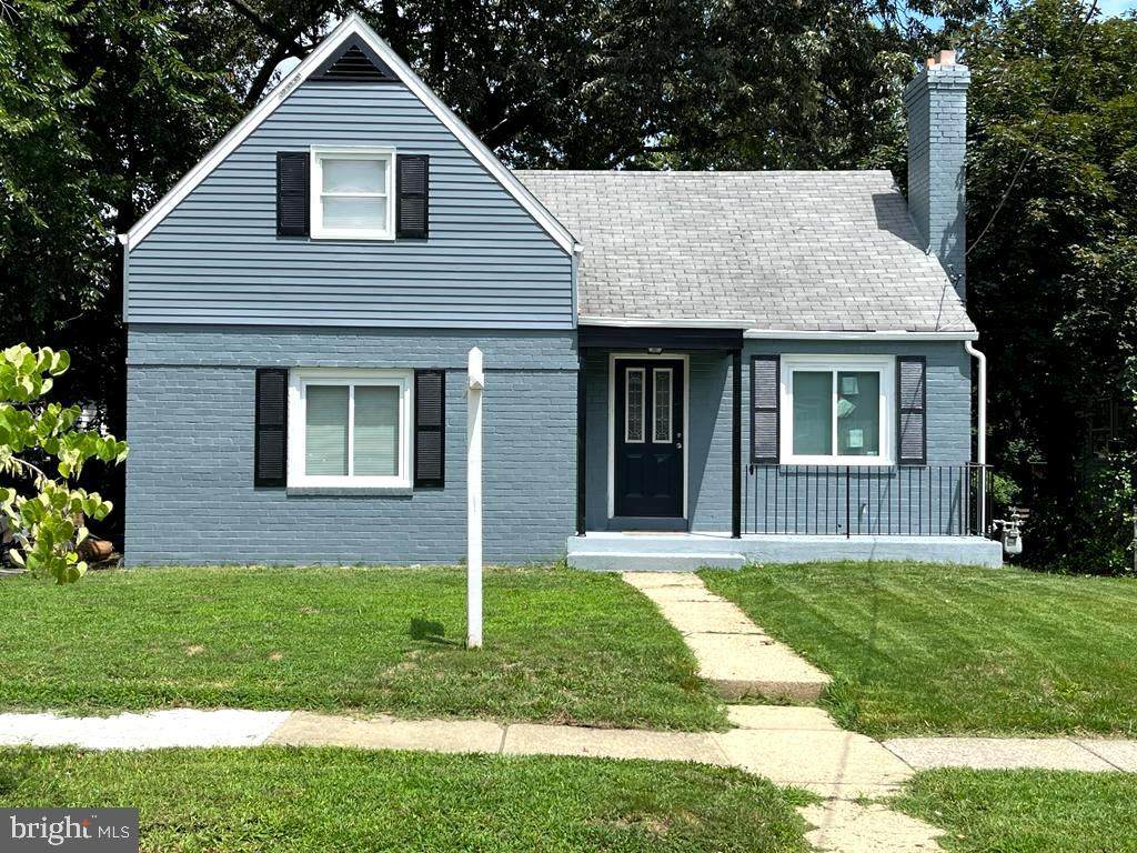 6906 Gateway Boulevard - Photo 1