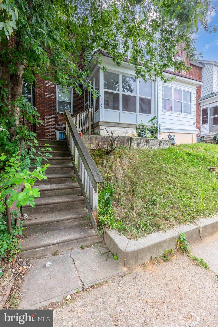 152 Laurel Road - Photo 1
