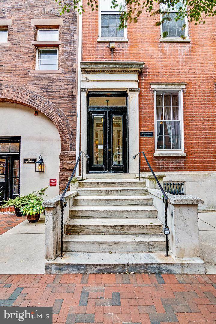 1016 Spruce Street - Photo 1