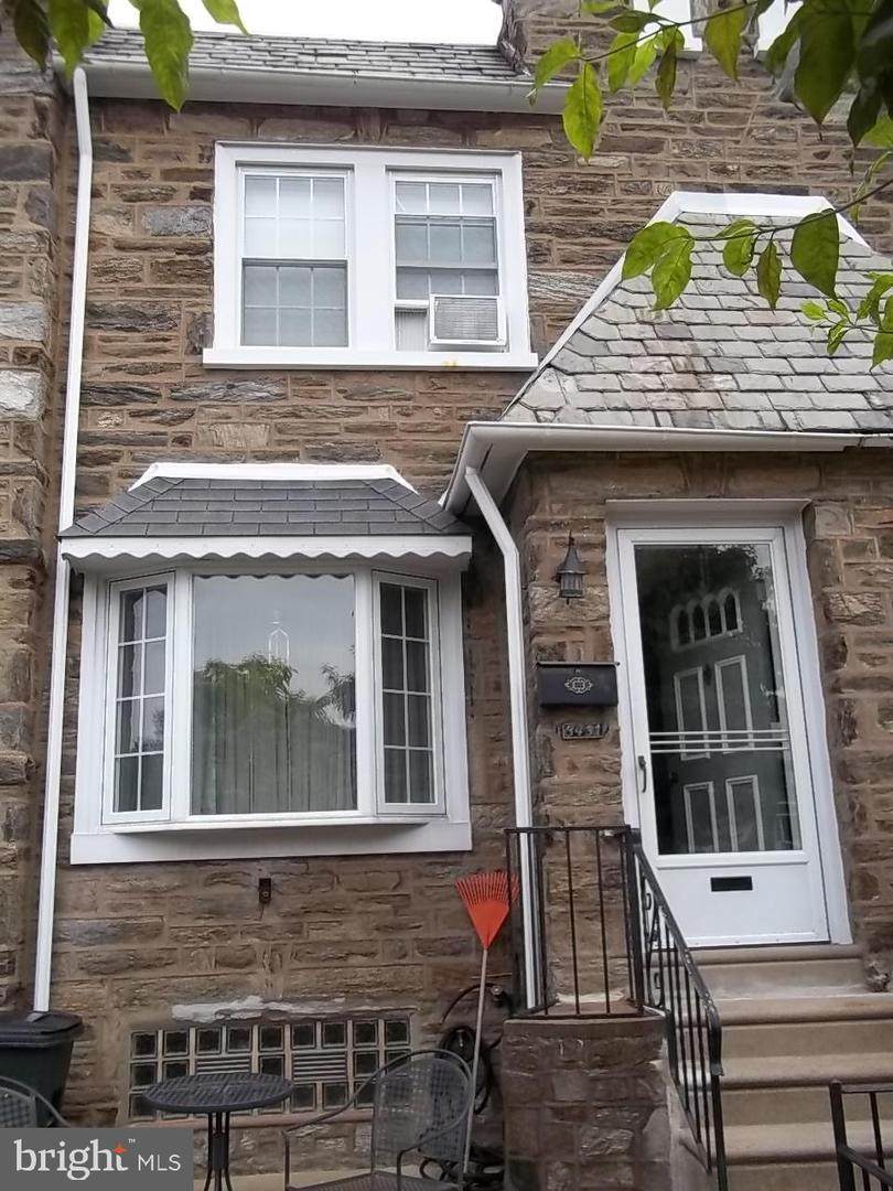 3431 Vista Street - Photo 1