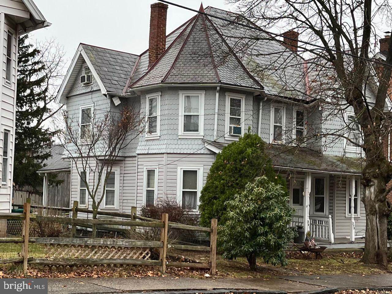 361 Seminary Street - Photo 1