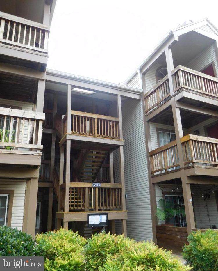 6918-L Victoria Drive - Photo 1