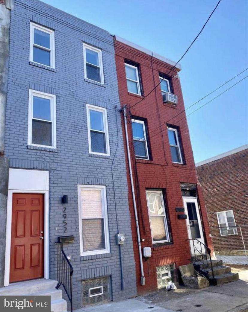 2952 Edgley Street - Photo 1