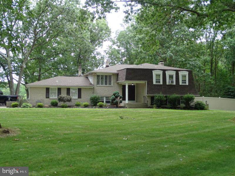 2747 Garwood Road - Photo 1