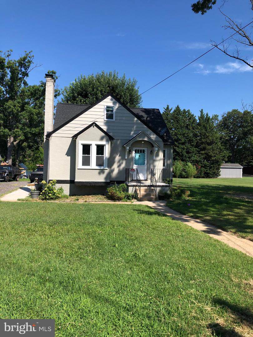 7914 Elmhurst Avenue - Photo 1