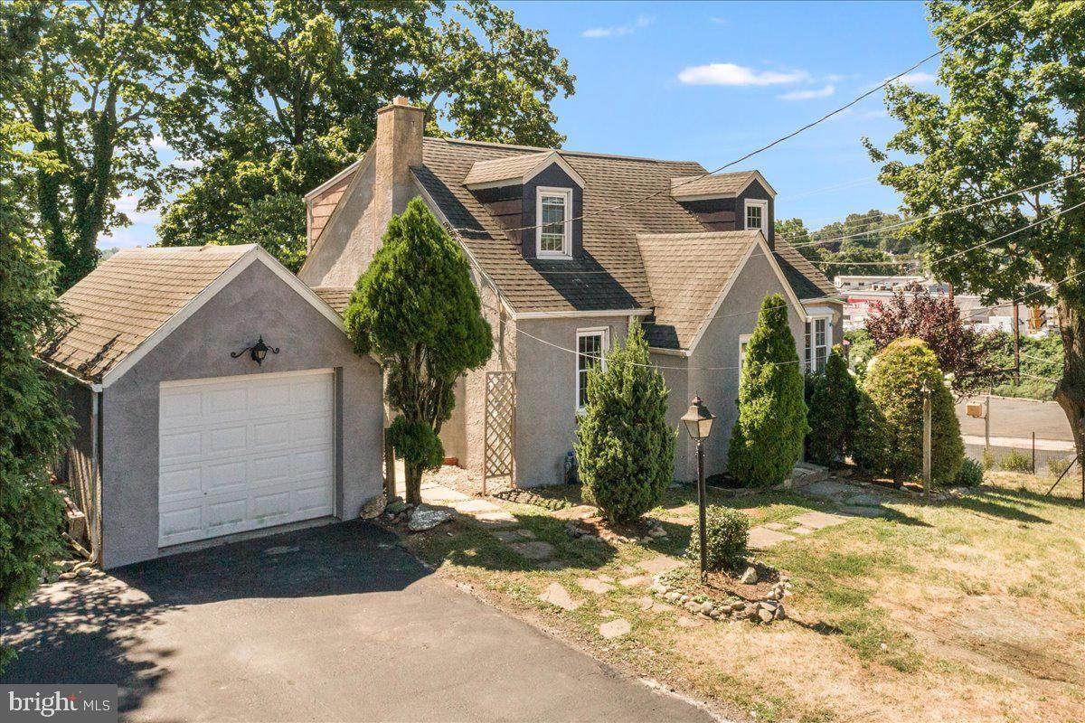 103 Edge Hill Road - Photo 1