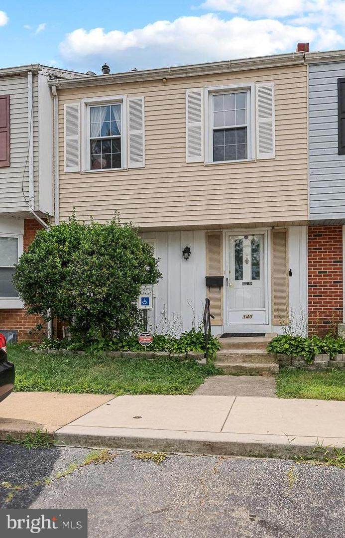 140 Elliott Street - Photo 1