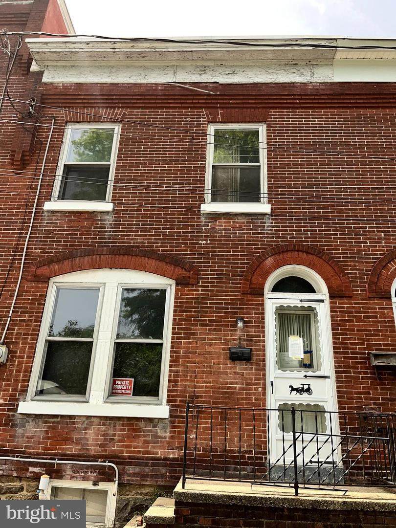 115 11TH Street - Photo 1