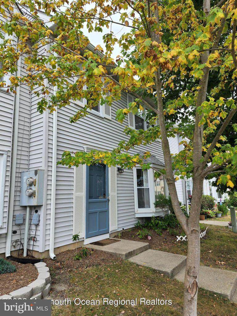 37 Shilling Way - Photo 1