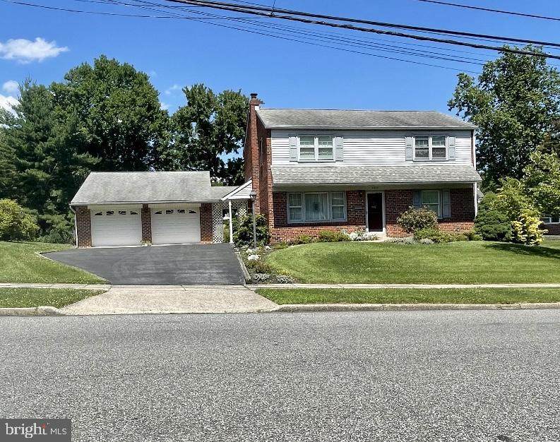 4943 Grant Drive - Photo 1