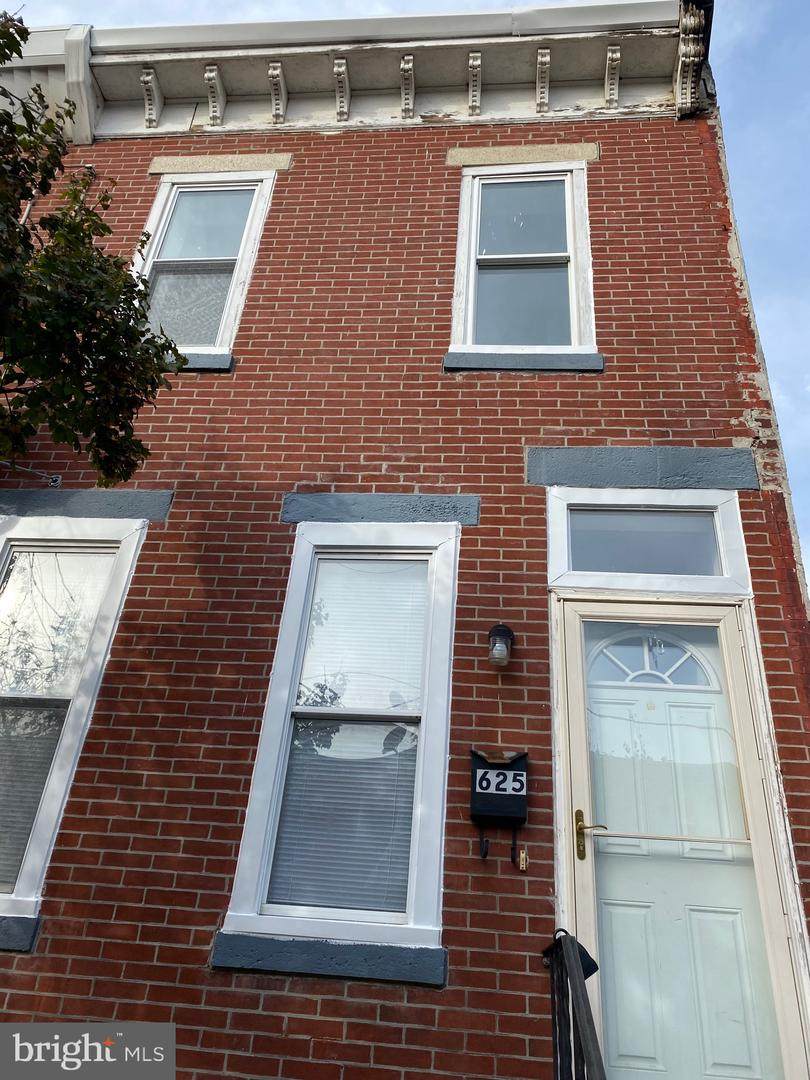 625 Clinton Street - Photo 1