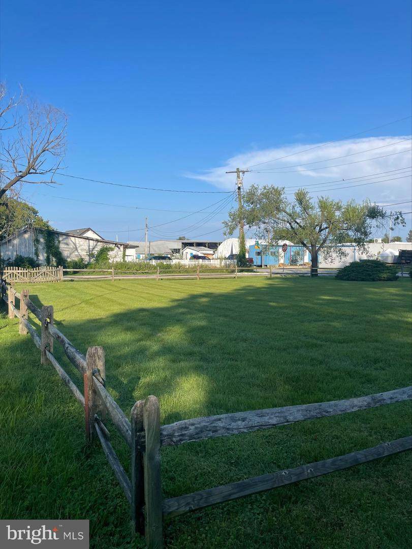 3715 Beach Drive Boulevard - Photo 1