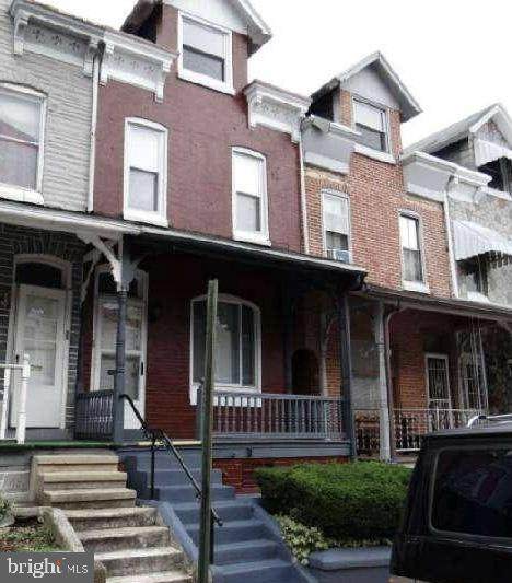 223 Pear Street - Photo 1