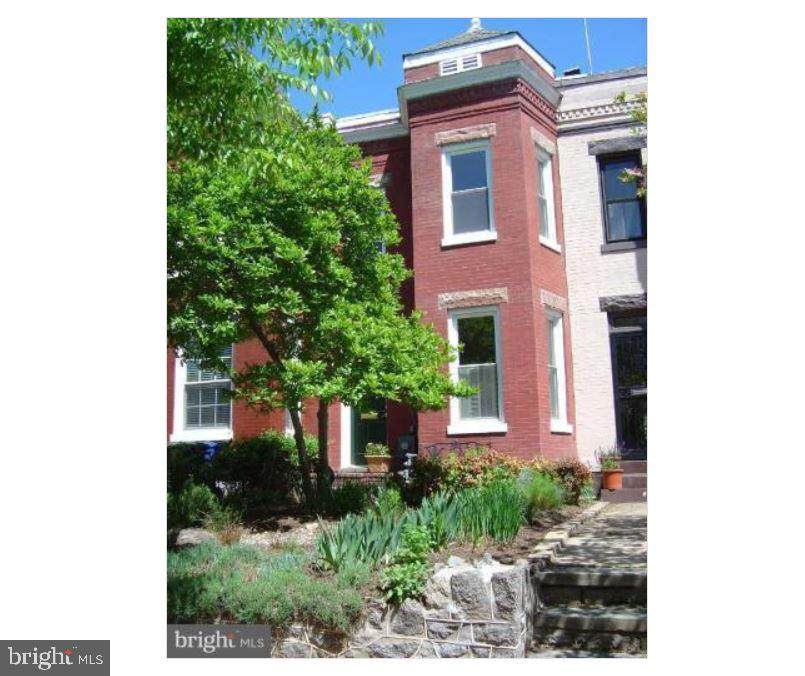 432 Kentucky Avenue - Photo 1