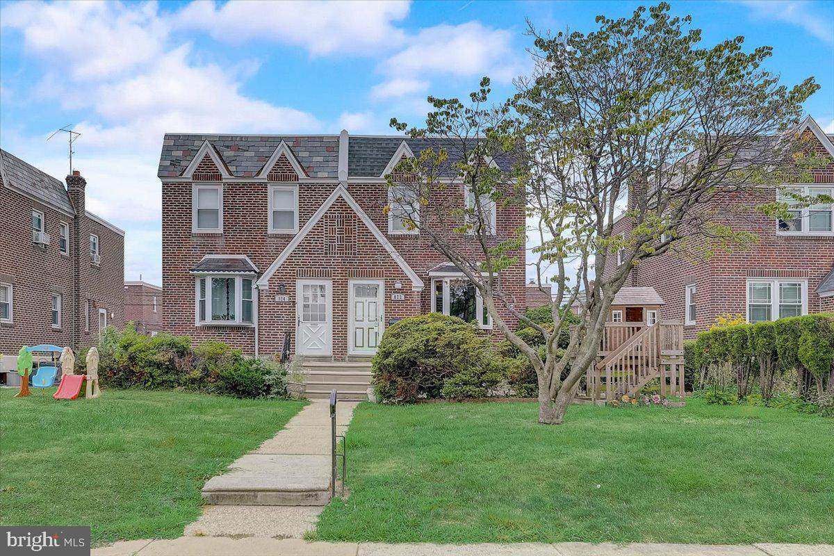 822 Princeton Avenue - Photo 1