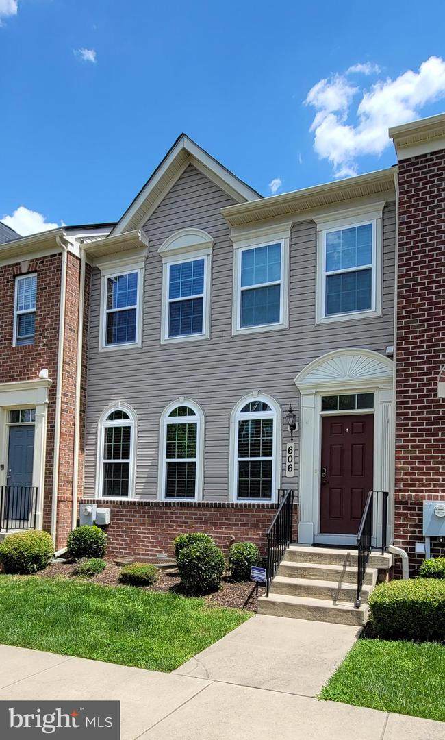 606 Chance Place - Photo 1