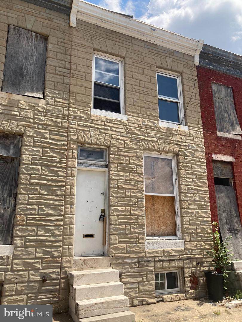 1939 Collington Avenue - Photo 1