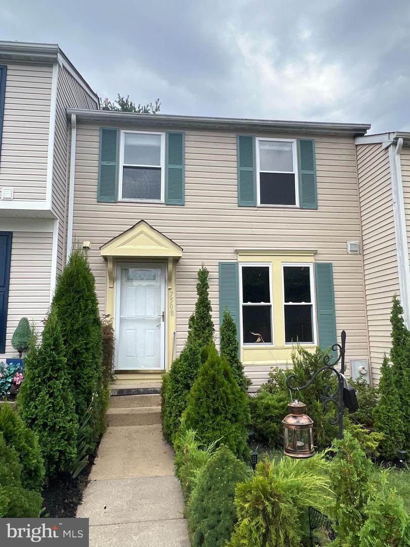 7508 Summer Blossom Lane - Photo 1