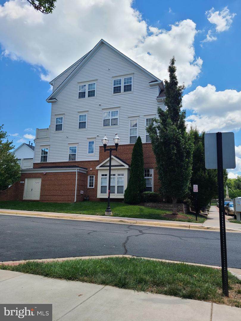 14584 Marlow Street - Photo 1