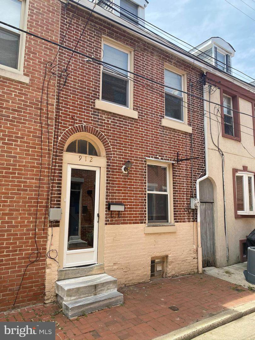 912 Fairhill Street - Photo 1