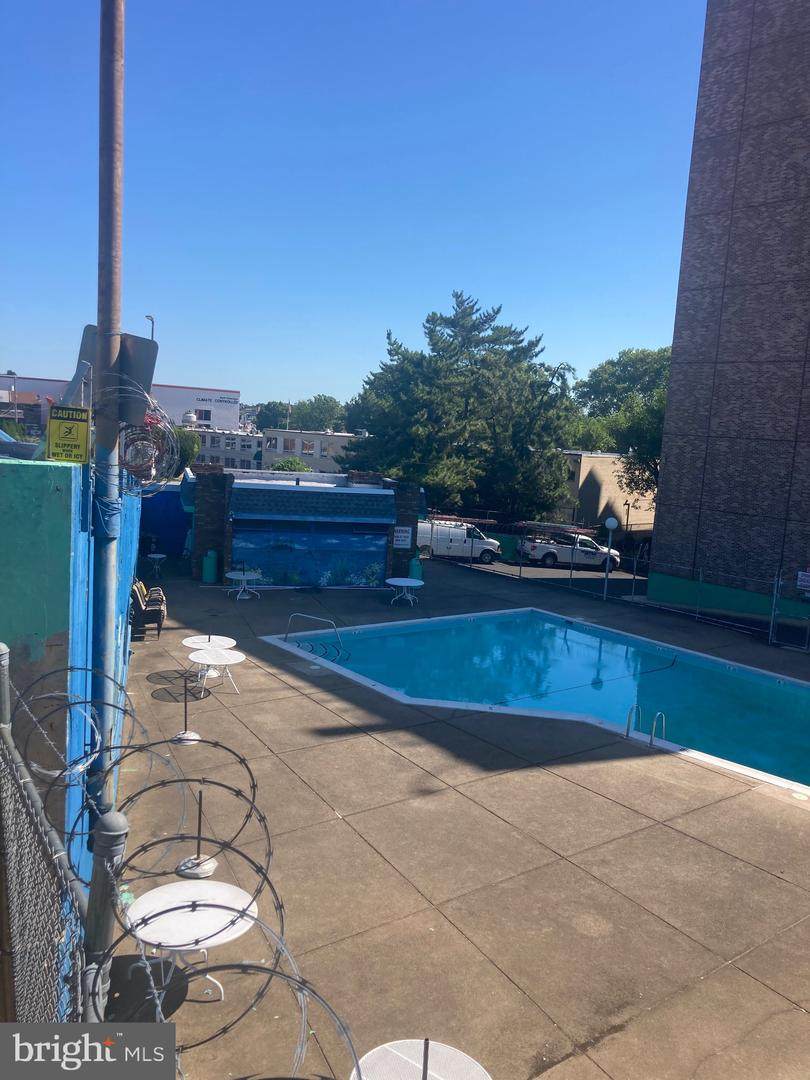 7600 Roosevelt Boulevard - Photo 1
